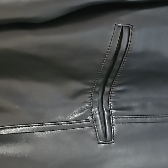 Vegan leather jacket - Picture 3 of 3